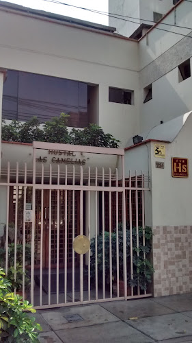 hostallascamelias.com.pe