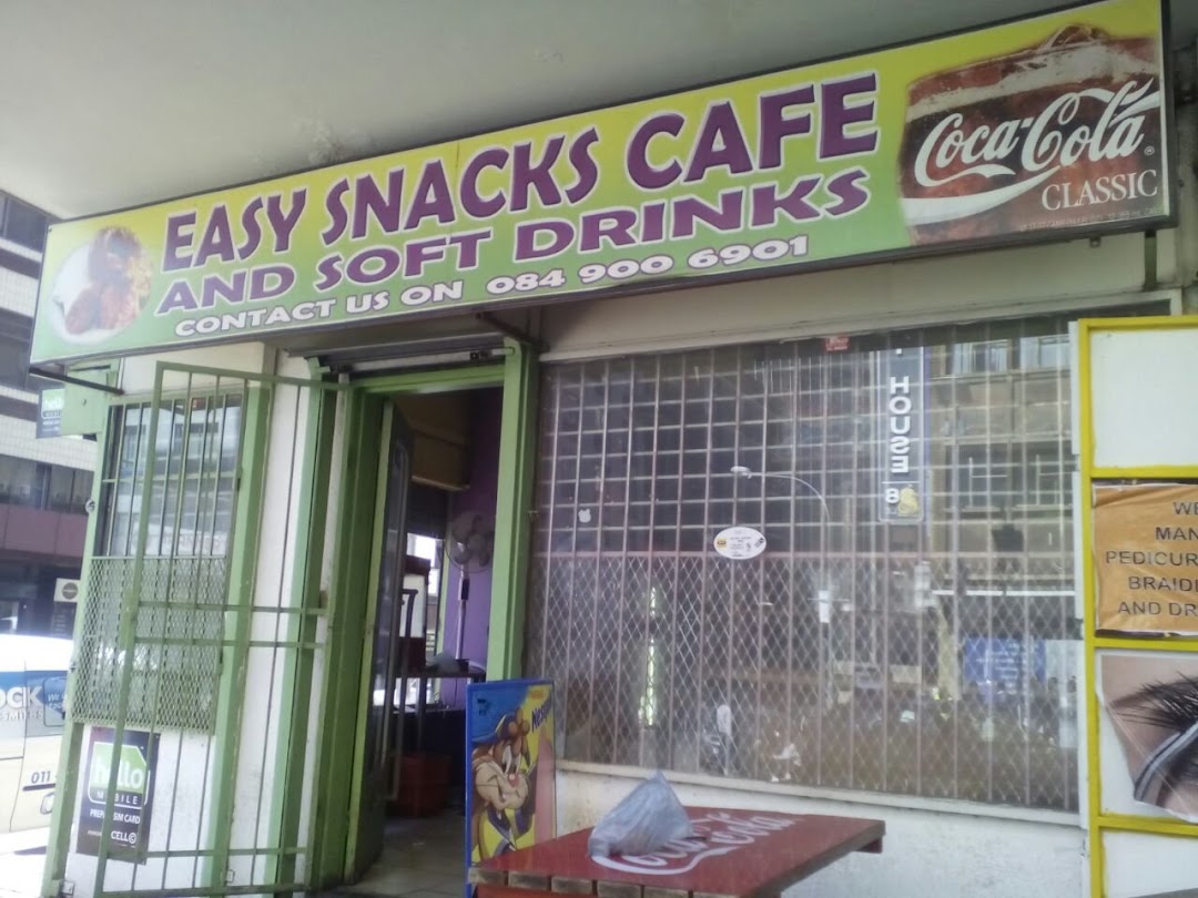 Easy Snacks Cafe And Soft Drinks
