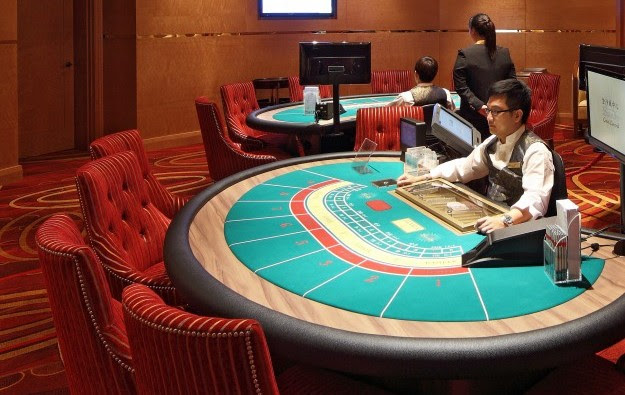 Card Dealer Salary California