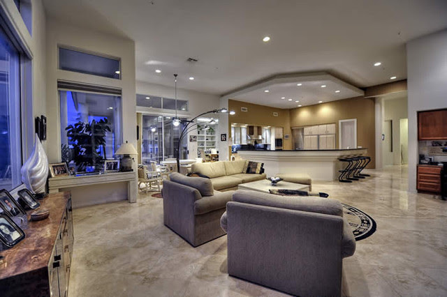Contemporary Home - Fratantoni Luxury Estates