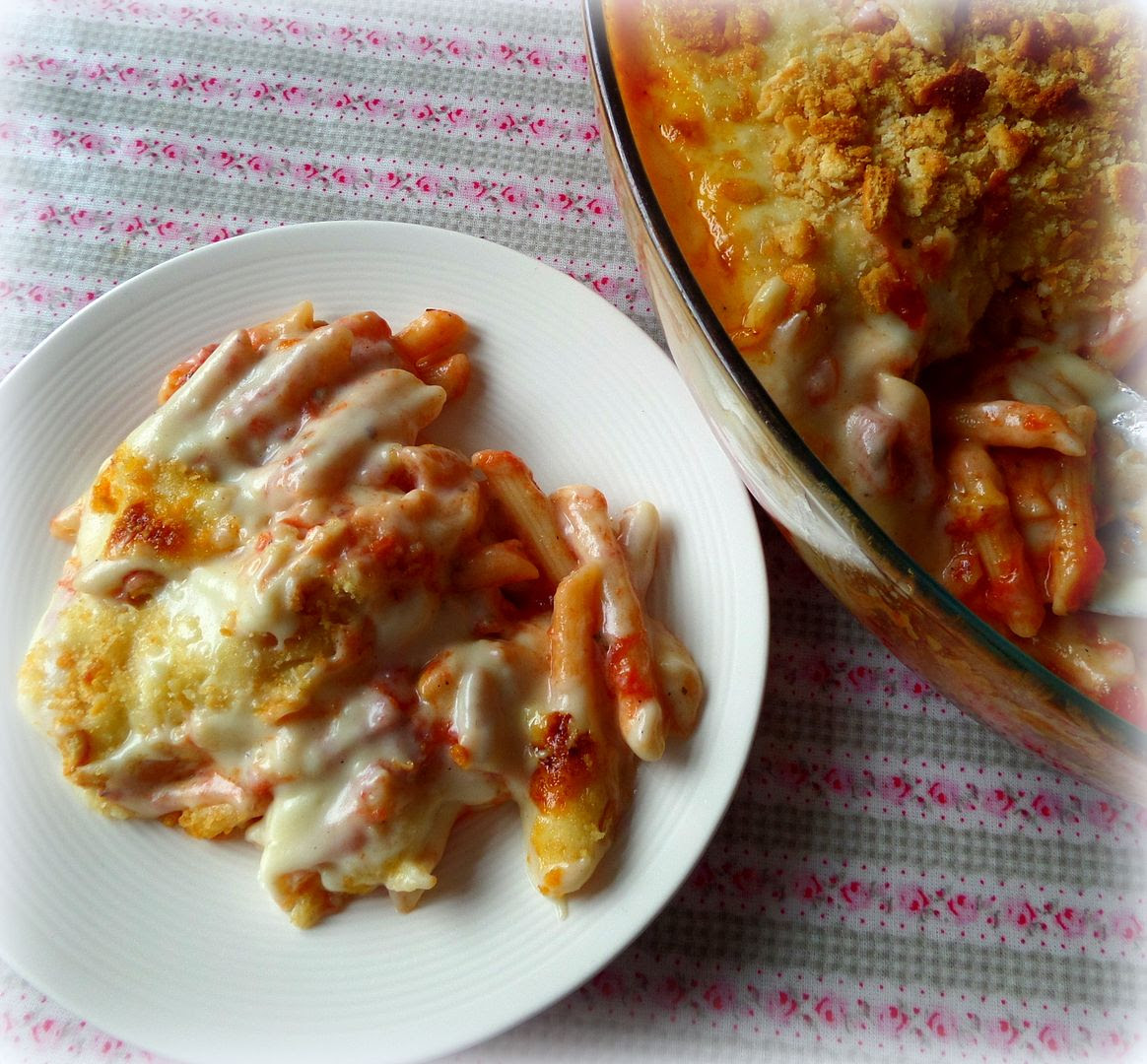 Macaroni, Cheese and Tomato Bake