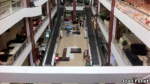 120625004410_sp_shopping_corazon_paraguai_304x171_joaofellet