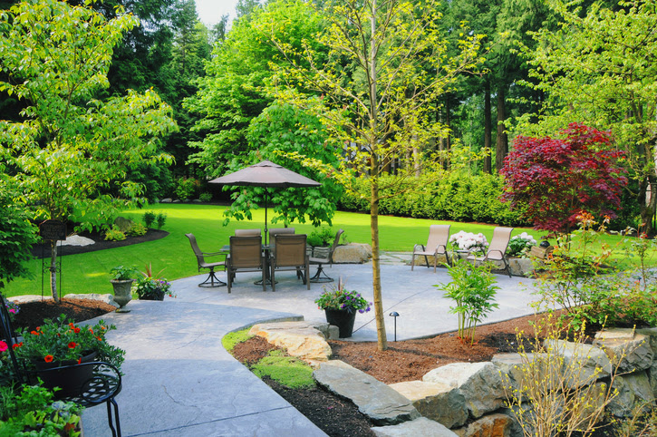 9 Ways To Beautify Your Backyard