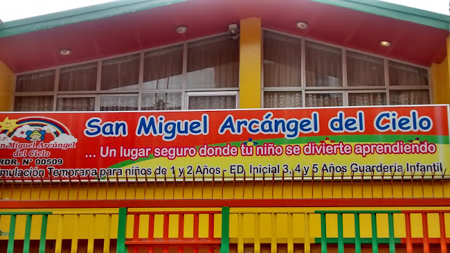 Opiniones de San Miguel Arcángel del Cielo en San Juan de Miraflores - Guardería
