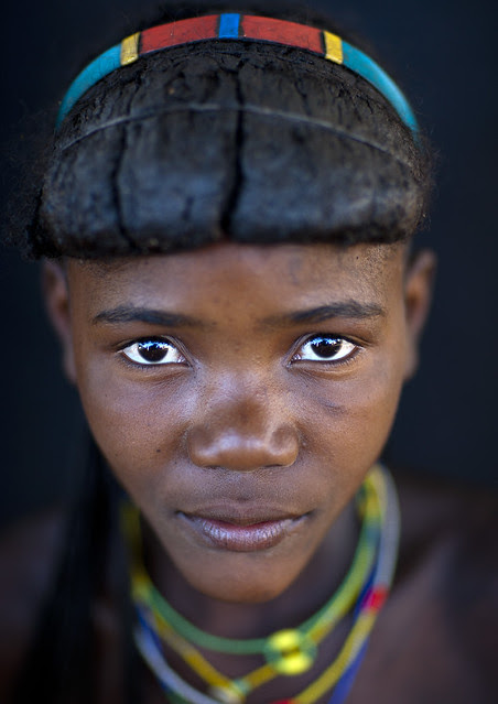 Mucawana Muhacaona People Aboriginal Nomadic And Fashionable People In The Remote South Of Angola