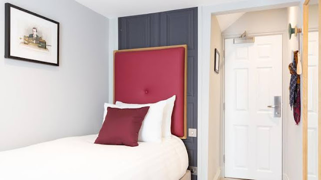Comments and reviews of Kensington Court Hotel Notting Hill