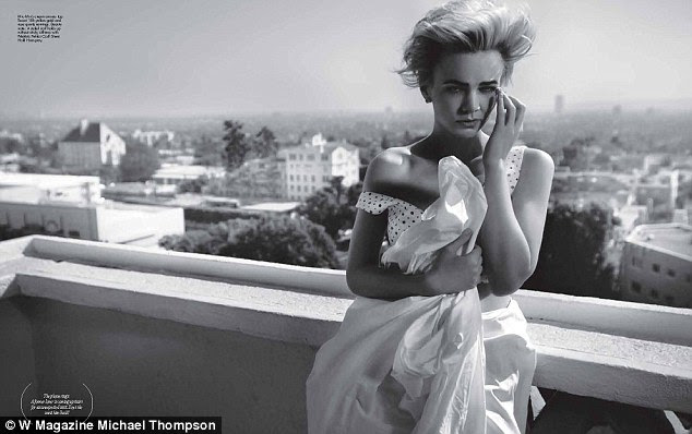 http://i.dailymail.co.uk/i/pix/2011/12/12/article-2073262-0F2711CB00000578-887_634x398.jpg