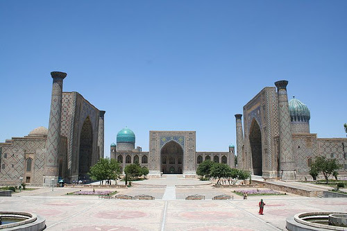 Masjid di Uzbekistan