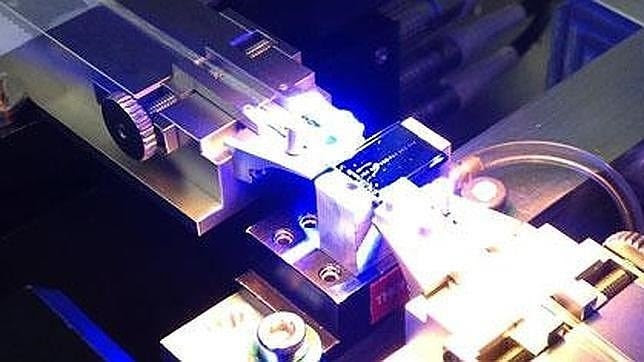 Logran romper el récord de teleportación cuántica al enviar información a más de 100 kilómetros Logran romper el récord de teleportación cuántica al enviar información a más de 100 kilómetros