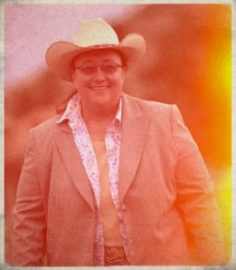 "Slaughterhouse" $ue Wallis ~ Horse guts and blood are what drives this political nut-job