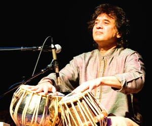 Biography: Zakir Hussain