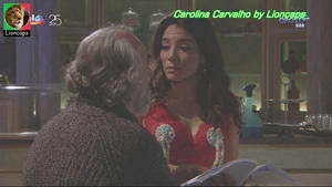 Carolina Carvalho super sensual na novela Vidas Opostas