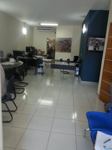 Av. Jerônimo Monteiro, 265 - Jaburuna, Vila Velha - ES, 29123-012, Brasil