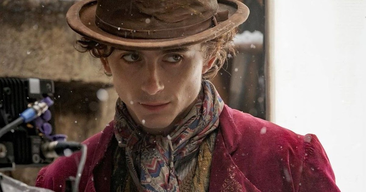 Timothée Chalamet Sings In Willy Wonka Film Set Video