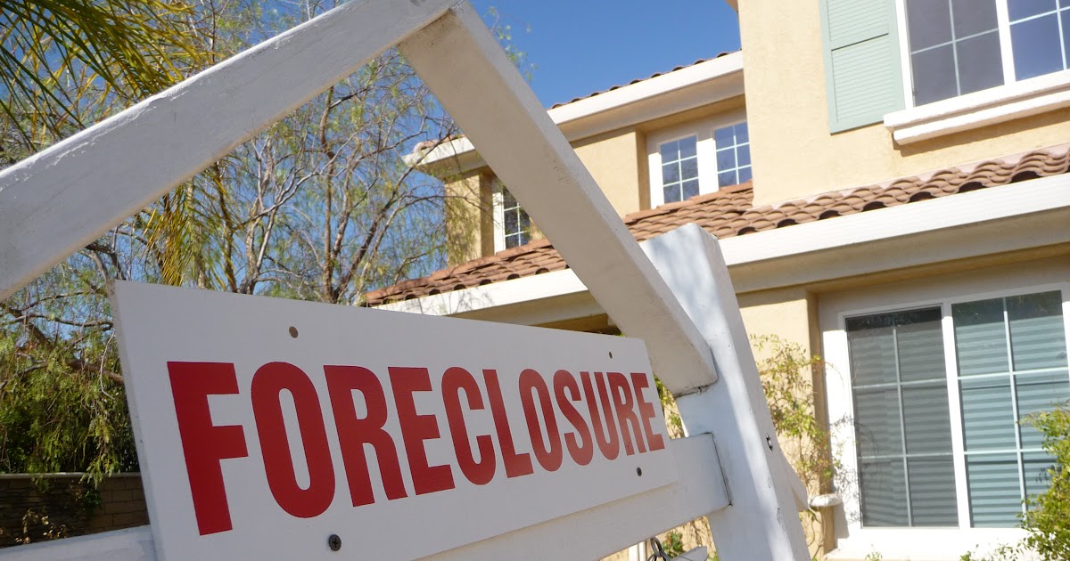 How realistic is stopping foreclosure with bankruptcy