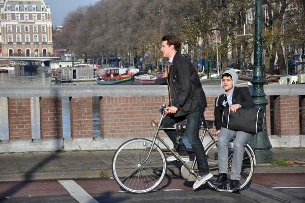bike,bridge,buddy by Aude