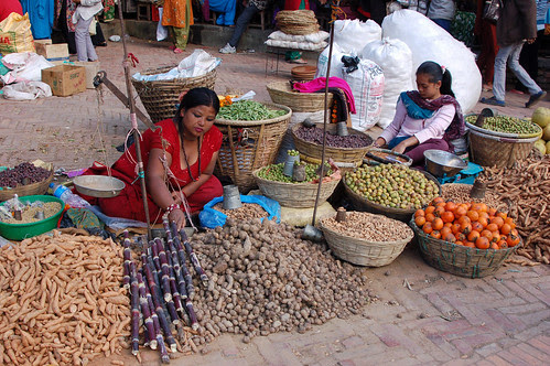 7women fruit and veg vendors close copy.jpg