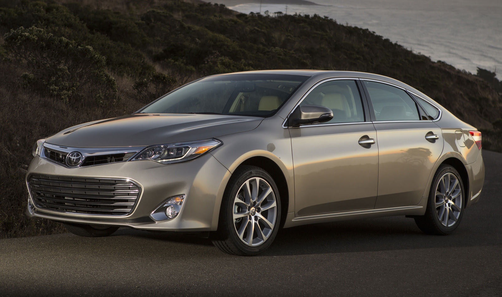 2015 Toyota Avalon - Review - CarGurus 2015 Toyota Avalon - Review - CarGurus