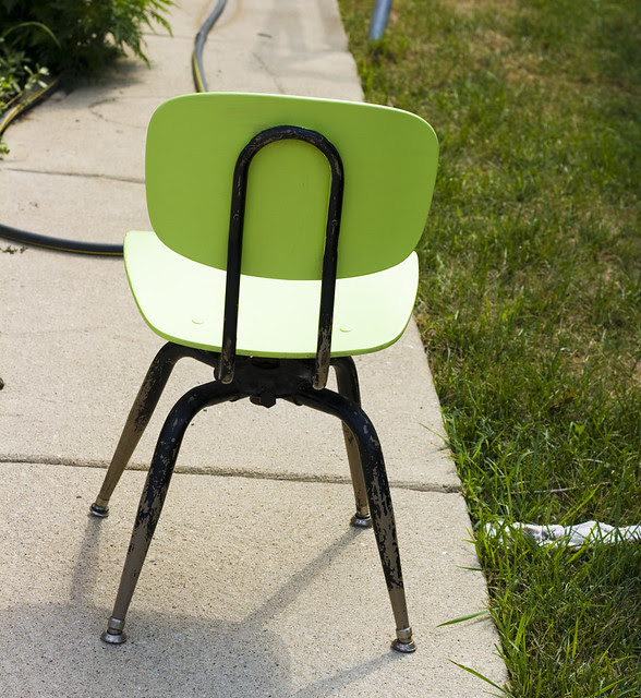 green chair before (legs)
