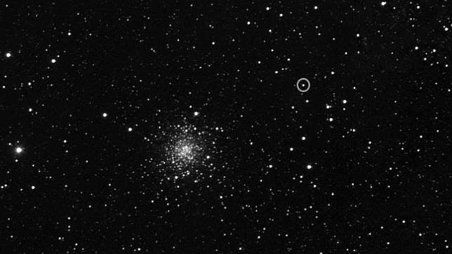 Rossetta fotografía el cometa donde aterrizará a finales de año