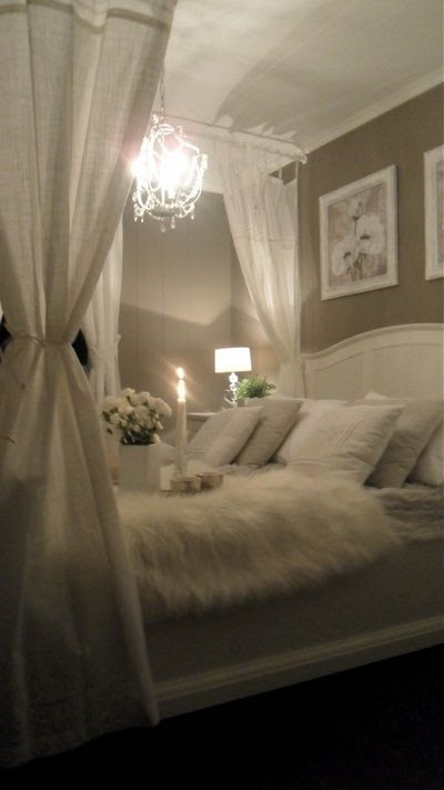 Romantic DIY Canopies on a Budget • Tips & Ideas!
