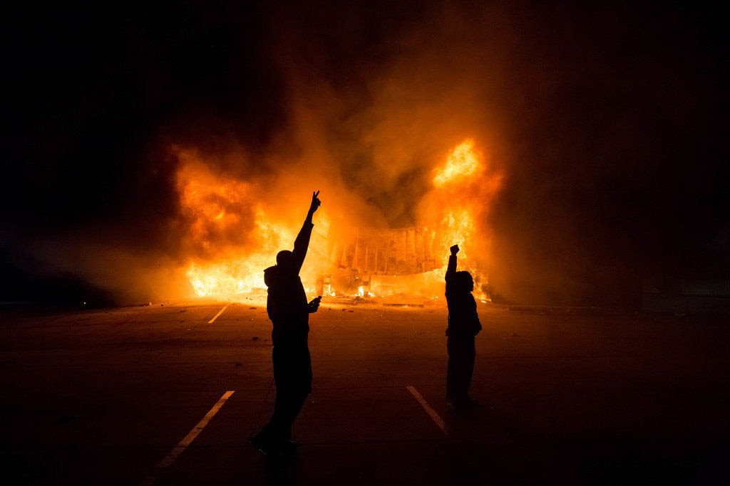 Ferguson Riots photo tumblr_nflrjd6Kmr1s4t1cno1_1280_zps6537dd3d.jpg