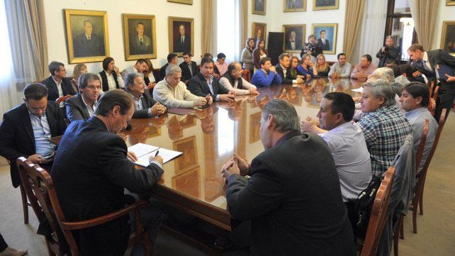 Anuncio. El mandatario formuló la convocatoria durante un acto con miembros de varias Juntas.