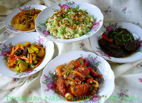 Nasi Minyak Dapur Tanpa Sempadan