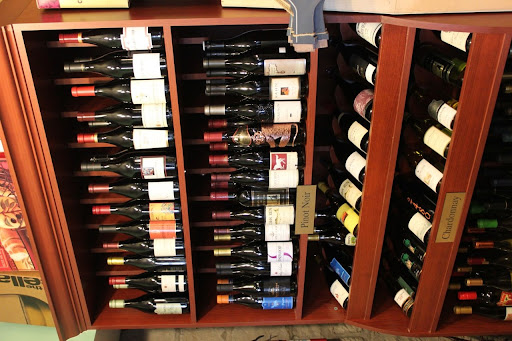 Wine Store «Little Italy Wines», reviews and photos, 12414 Mayfield Rd, Cleveland, OH 44106, USA