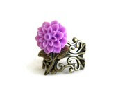Purple mum flower ring - ArtsyLadyVintage Purple mum flower ring - ArtsyLadyVintage