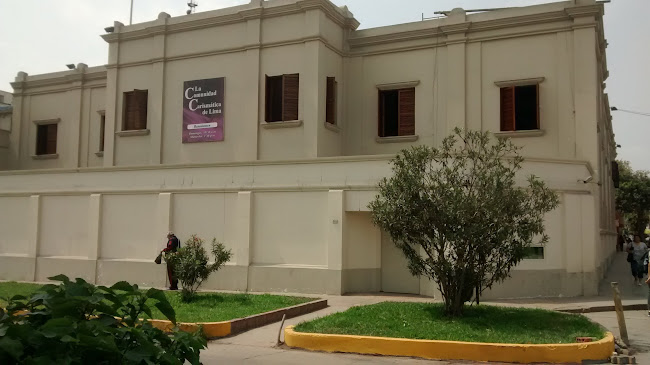 Opiniones de La Comunidad Carismática de Lima en Lima - Iglesia