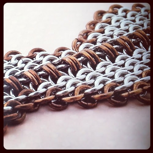 Design by Theresa Abelew from the book Stylish Jewelry Your Way.
