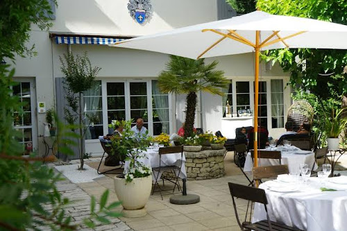 Le Blason de Provence, Hôtel et Restaurant à Monteux