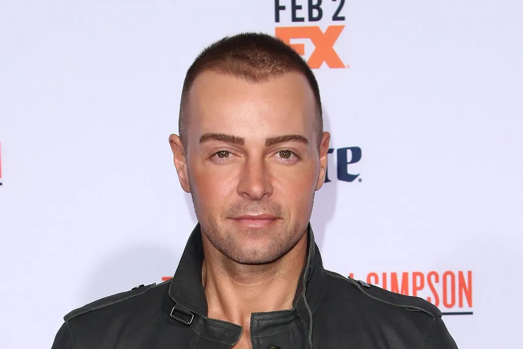 Joey Lawrence Has Had 'Serious Talks' About 'Blossom' Reboot