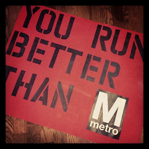 Busting out everyone's favorite sign to cheer for @rfiora7 at the Cherry blossom 10 miler