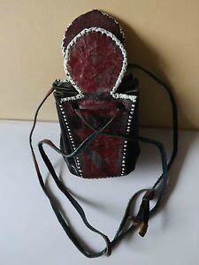 SAC MYSTIQUE POUR ËTRE RICHE Chaque jour qui passe, vous croisez des gens très riche, des gens que vous connaissez peut être qui étaient pauvre et devienne riche du jour au lendemain. vous ne vous êtes jamais demander sur quoi est baser leur richesse en réalité? Aujourd'hui vous aussi vous avez la capacité, le pouvoir de devenir riche en un jour, c'est a dire du jour au lendemain. Le Puissant sac Mystique très redoutable efficace et précise qui vous procure 100.000.000 d'argent selon la devise de votre monnaie et cela dépend de la formule incantatoire magique que vous prononcer, autrement dit vous pouvez produire soit 10.000.000 €, soit 20.000 .000 de dollars ou de Franc Cfa par jour. Le sac vous sera livrer avec une bague mystique avec son mode d'emploie. Comment les utiliser ?: Rester devant le sac mystique avec la bague autour de votre auriculaire droit et prononcer les paroles incantatoire mystique que je vous aurais donner. vous verrez automatiquement apparaitre beaucoup d'argent dans la puissante sac mystique. prenez la peine de compter et vous verrez qu'il y aura 10.000 000 d'argent de votre monnaie devise. LE SAC MYSTIQUE POUR ËTRE RICHE