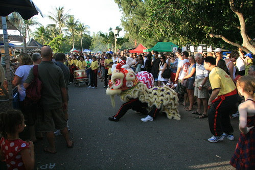 Chung Wah Society Dragon and Lion dancers