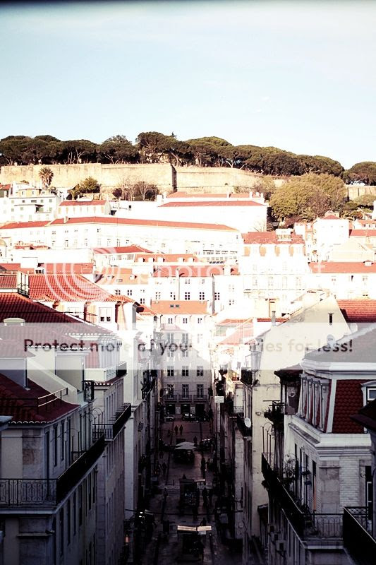 photo ARMAZENS_DO_CHIADO_VIEW_AUSBLICK_MULTIMALL_SHOPPING_CENTER_LISSABON_TRIP_KURZURLAUB_LISBON_LISBOA_PORTUGAL_GUIDE_zpsec97e85c.jpg