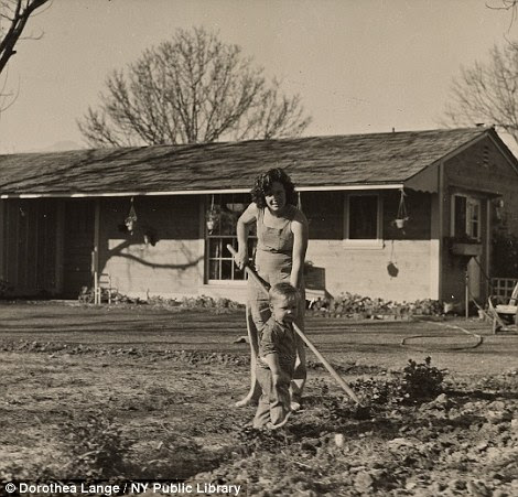 One hundred families were given homesteads in California by the government with nearly an acre of land