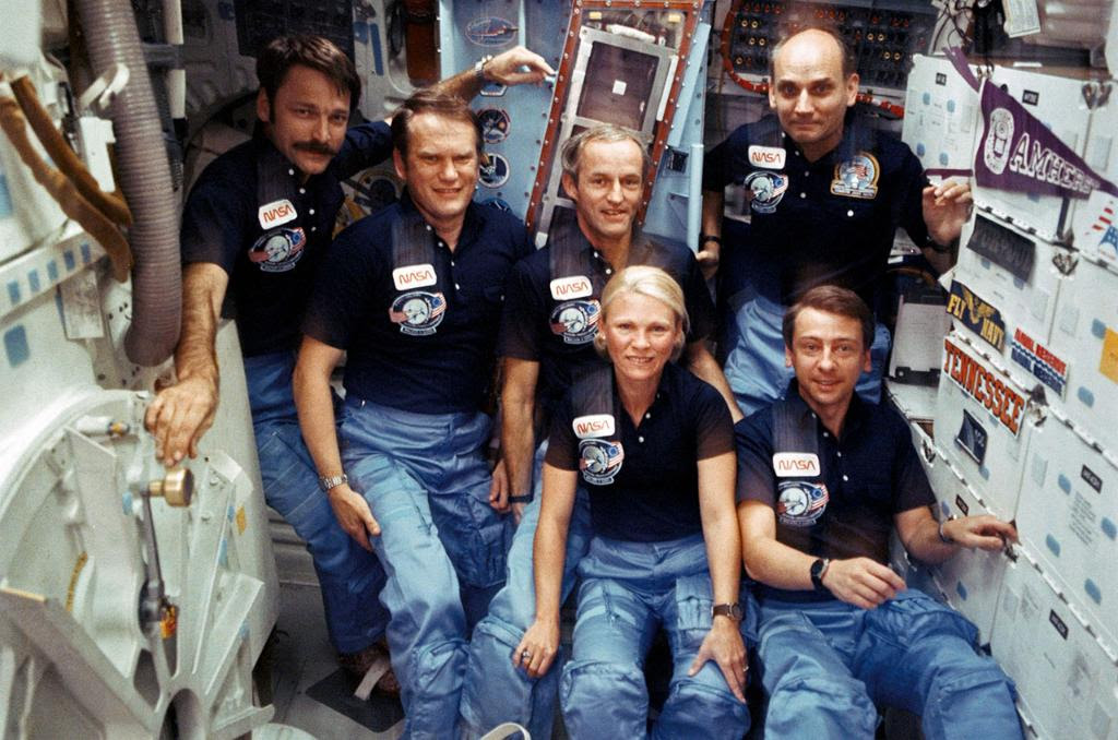 Apr04-1985-STS51D