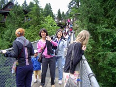 加拿大Capilano Suspension Bridge /無限台南