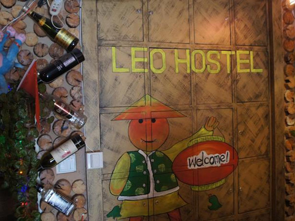 Review Leo Hostel