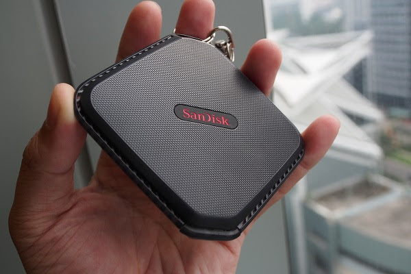 SanDisk Extreme 500 Portable SSD. Also extreme.