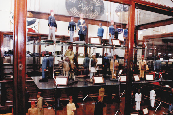 Models of the              old postmen uniforms