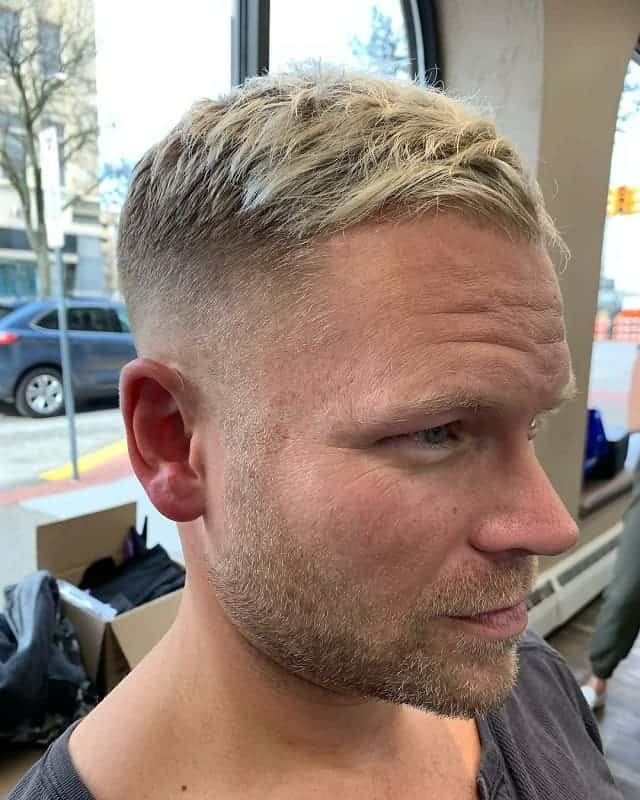 Blonde Hair Fade Men Kumpulan Soal Pelajaran 5