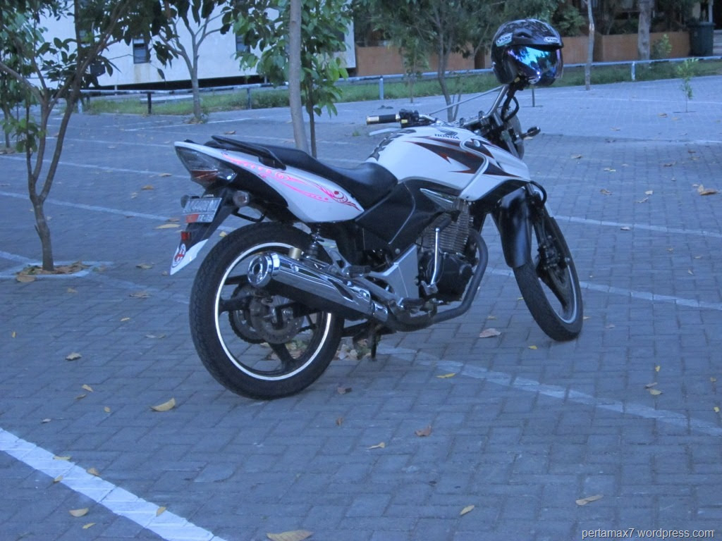 Headlamp Yamaha Byson Ke Honda Tiger Revo TYSOn D TYGERSON Headlamp Yamaha Byson Ke Honda Tiger Revo TYSOn D TYGERSON
