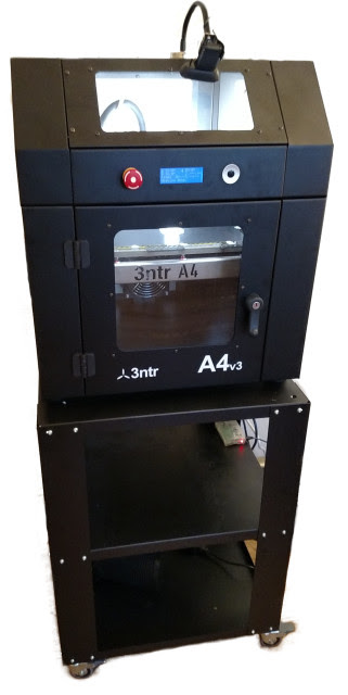 3ntr’s A2 and A4 series 3D printers feature three liquid-cooled extruders for processing professional quality 3D print jobs. (Image courtesy of Plural AM.)