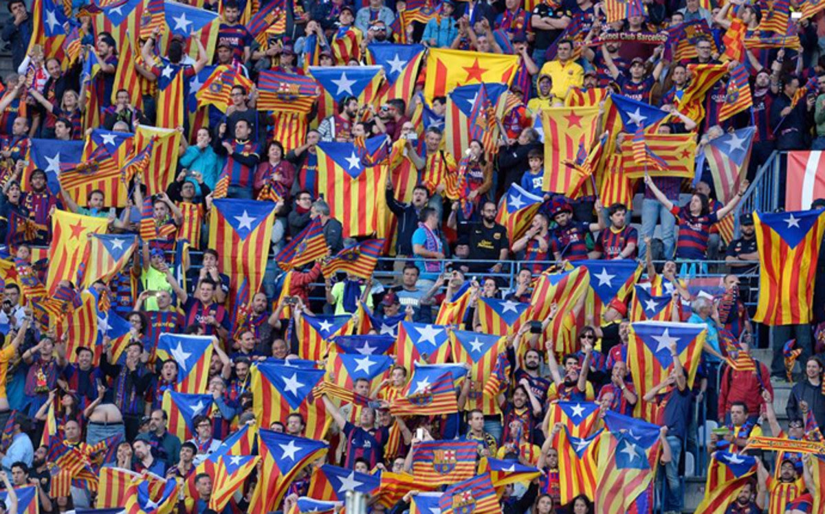 Escándalo: ¡La realización de TV censura a la afición del Barça!