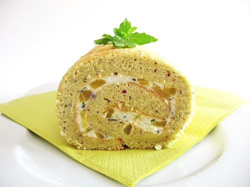 Peach&amp;Passion Fruit Infusion Swiss Roll with Pineapple&amp;Mint