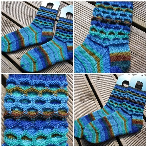 April circle socks